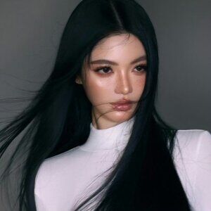 Meet your Posher, Samuela